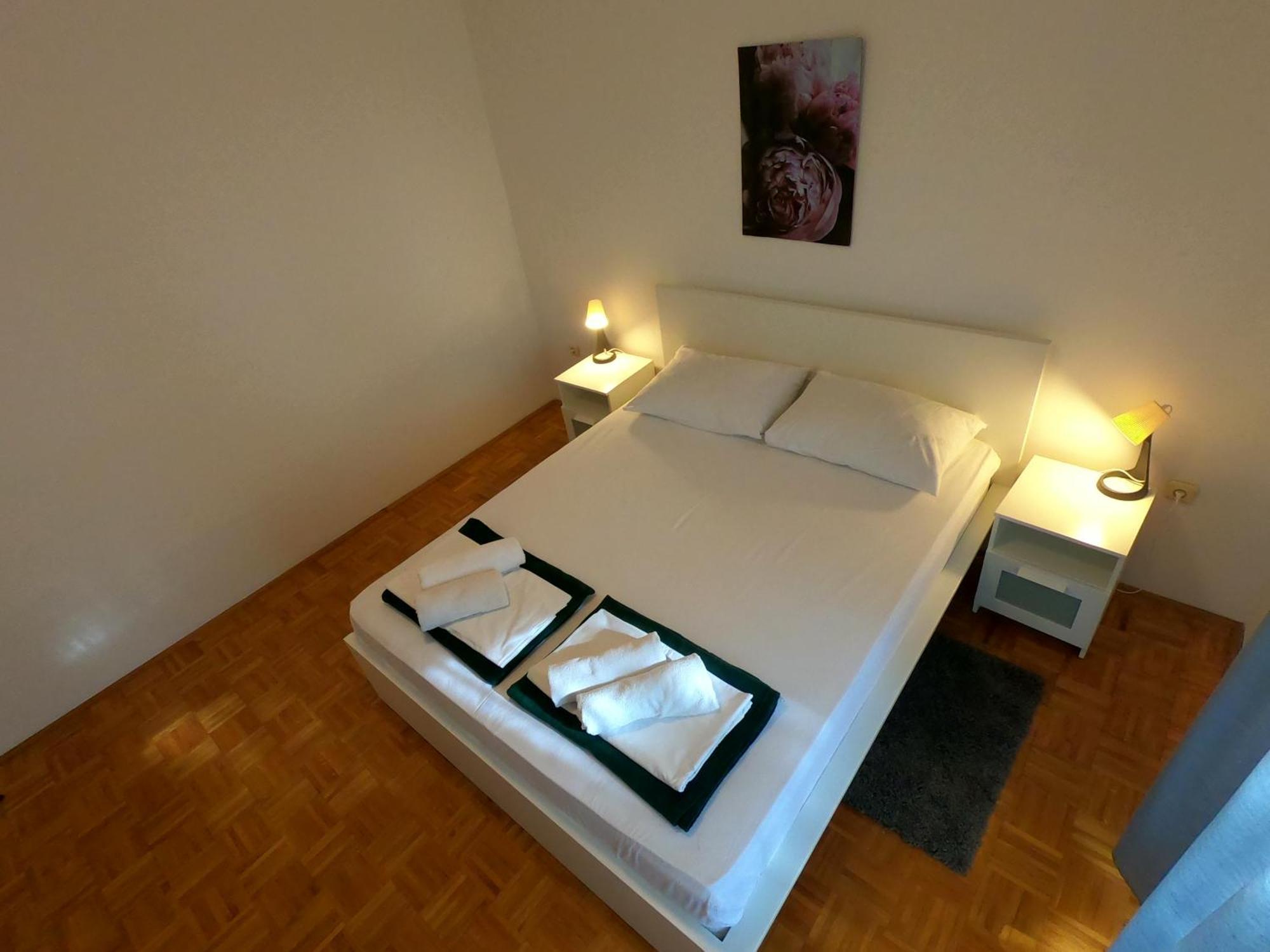 Apartments Stanko Petrcane Buitenkant foto