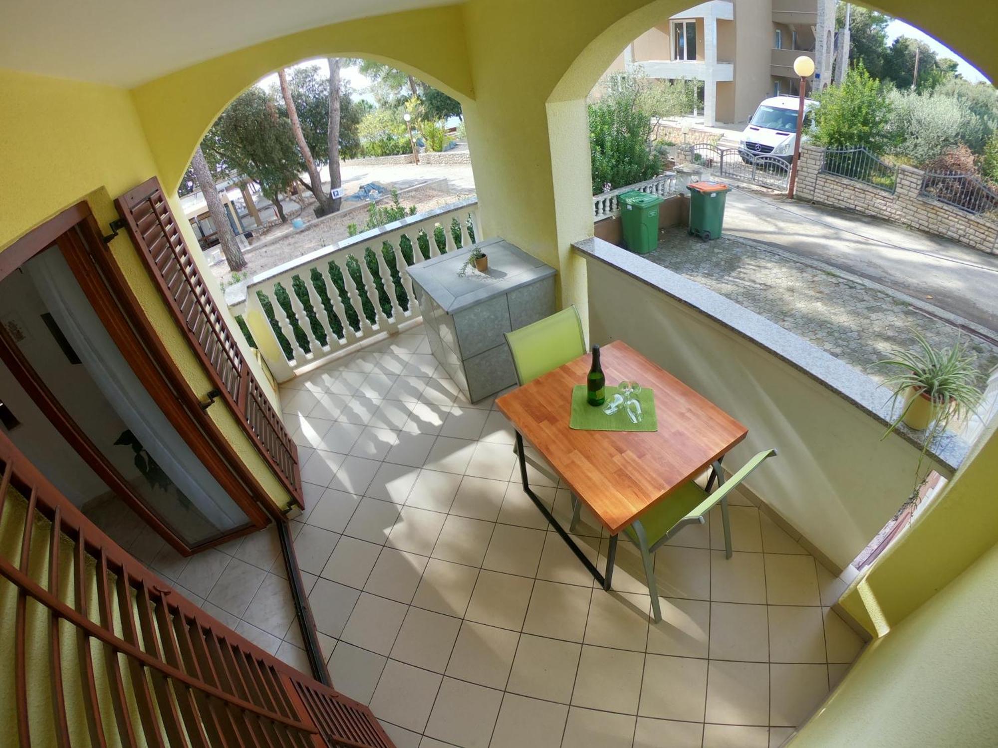 Apartments Stanko Petrcane Buitenkant foto